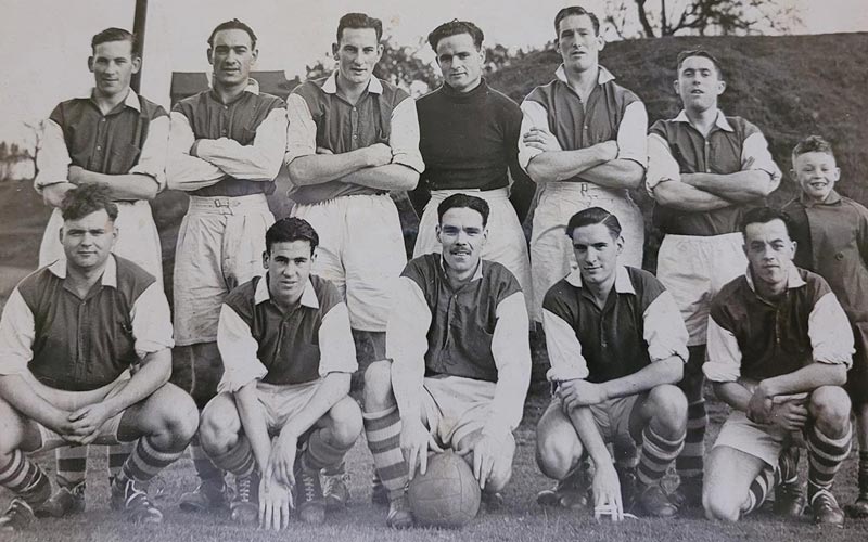 Football-club-1940-02
